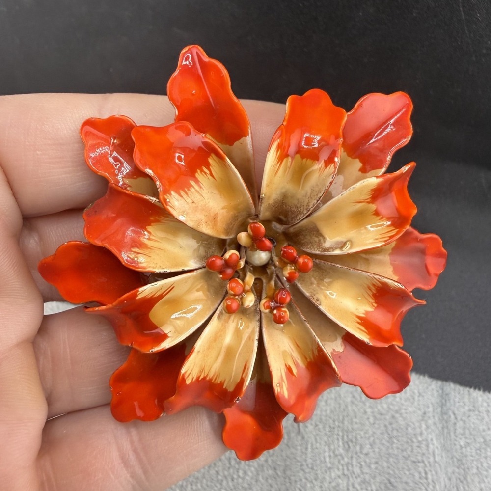 Vintage Enamel Flower Brooch Orange Large Mod‎ Pop Art